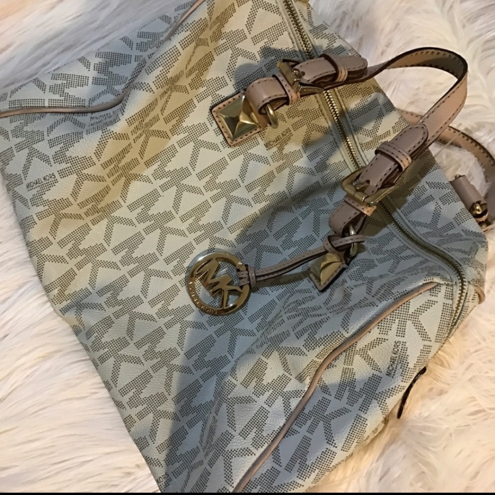 Michael Kors bag